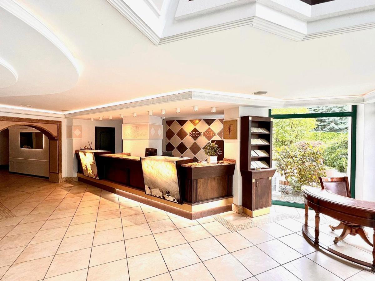 Papuga Park Hotel Wellness Marrakesz & Spa 비엘스코-비아와 외부 사진