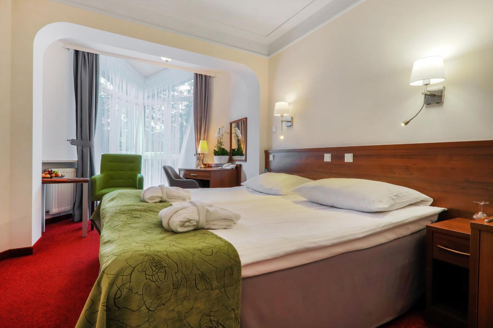 Papuga Park Hotel Wellness Marrakesz & Spa 비엘스코-비아와 외부 사진