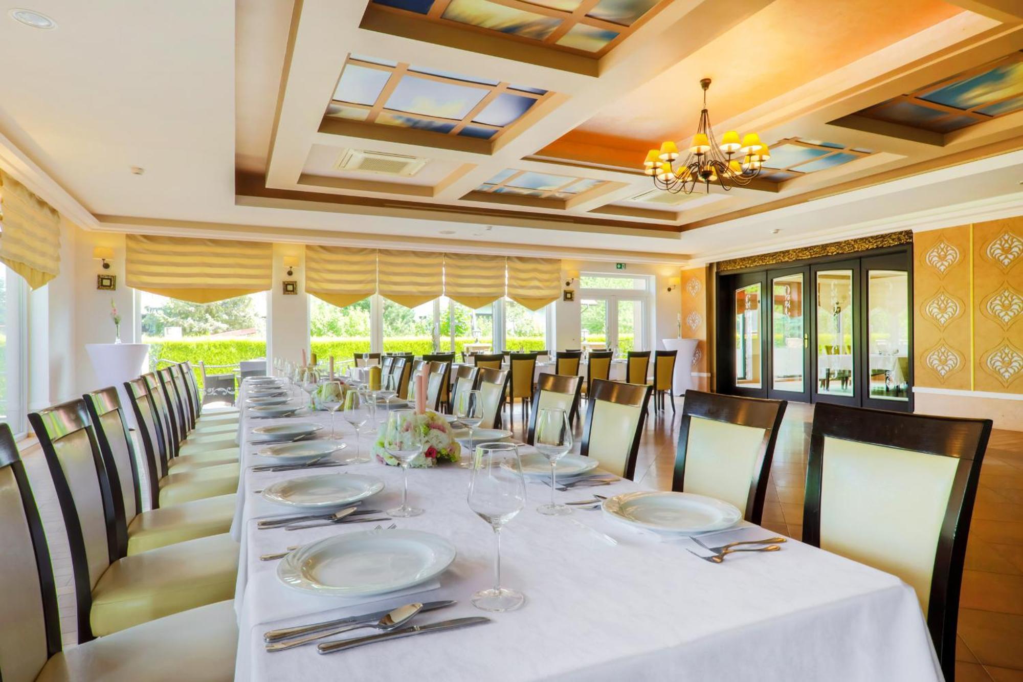 Papuga Park Hotel Wellness Marrakesz & Spa 비엘스코-비아와 외부 사진