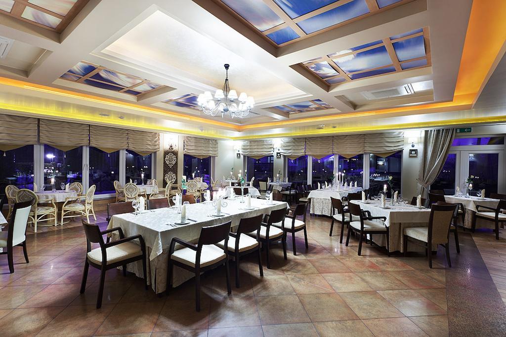Papuga Park Hotel Wellness Marrakesz & Spa 비엘스코-비아와 외부 사진